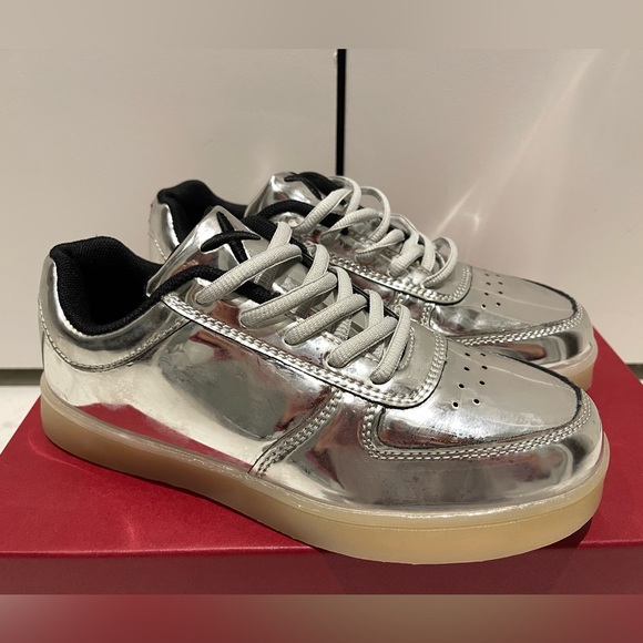 Cool Girl Reflective Leather Sneakers - Picture 2 of 2